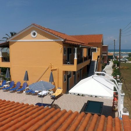 Makis Studios And Apartments Roda  Esterno foto